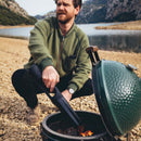 Looftlighter X tänder en grill på stranden