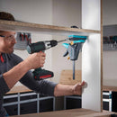 Kille använder undercover jigg från Wolfcraft